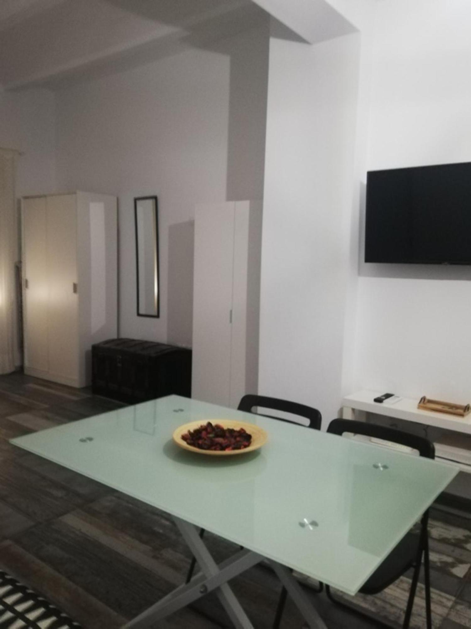 Modernos Apartamentos En Ciudad Jardin コルドバ エクステリア 写真